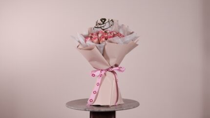 30 bio color pink bouquet
