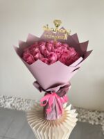 ⁦20 pink roses bouquet⁩ - الصورة ⁦3⁩