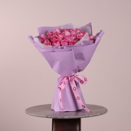 Pink Signature | 50 Smooth Pink Roses