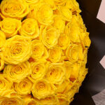 Golden Luxe | 50 Yellow Roses - Image 5