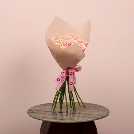 Classic Light Pink | 20 roses