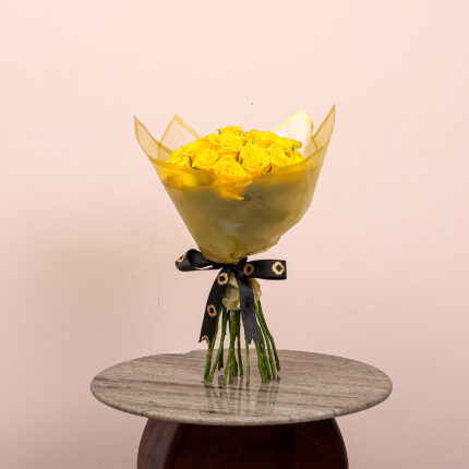 Classic Yellow | 20 Roses